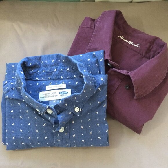 Lot 2 Mens Casual Button Down Shirts Eddie Bauer Old Navy Maroon Blue Medium - Picture 1 of 8